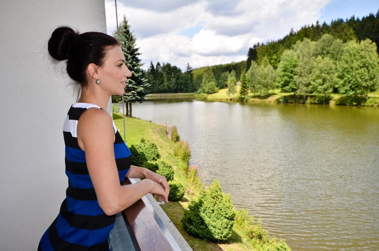 Hotel Resort Luna Ledec nad Sazavou Luaran gambar