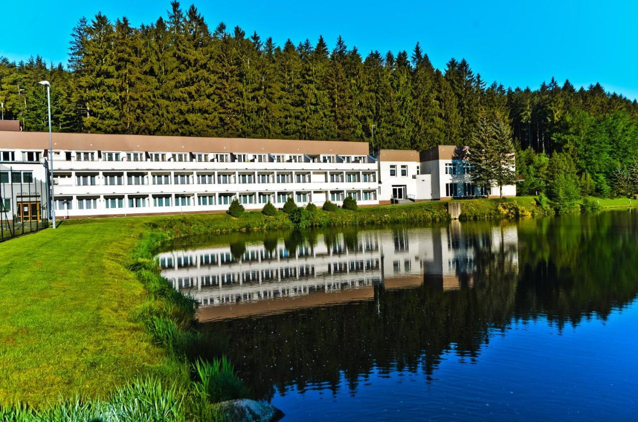 Hotel Resort Luna Ledec nad Sazavou Luaran gambar